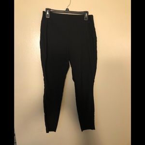 New York & Company skinny pant pull on Whitney